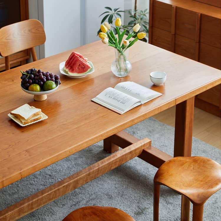 Elegant Natural Cherry Wood Table - Perfect for Sophisticated Interiors hykmq-786