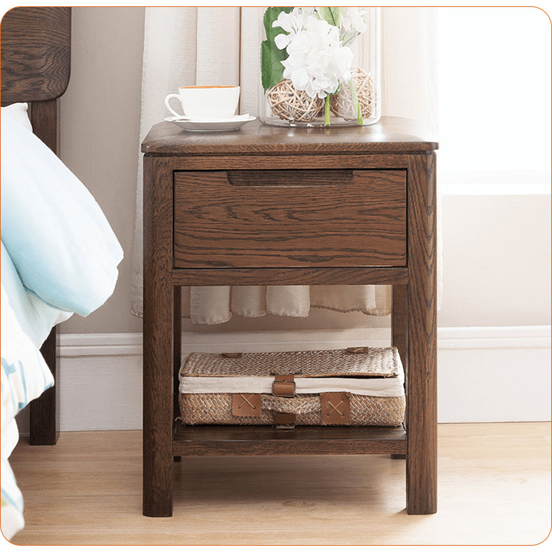 Stylish Brown Oak Bedside Cupboard – Natural Wood Finish with Tung Oil hym-472