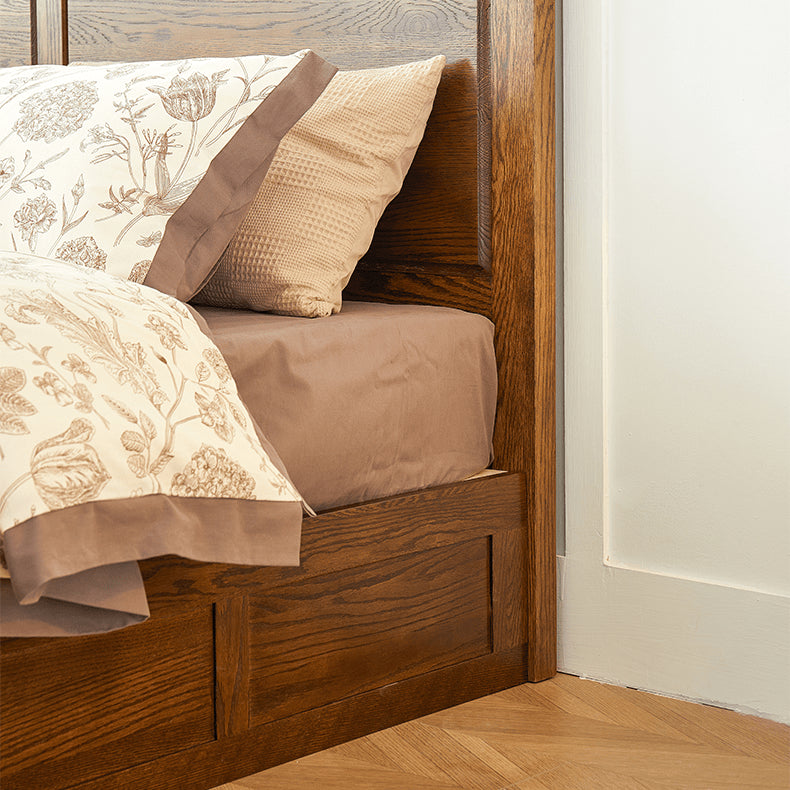 Luxurious Oak Pine Brown Wood Bed – Perfect for a Stylish Bedroom Upgrade hym-479