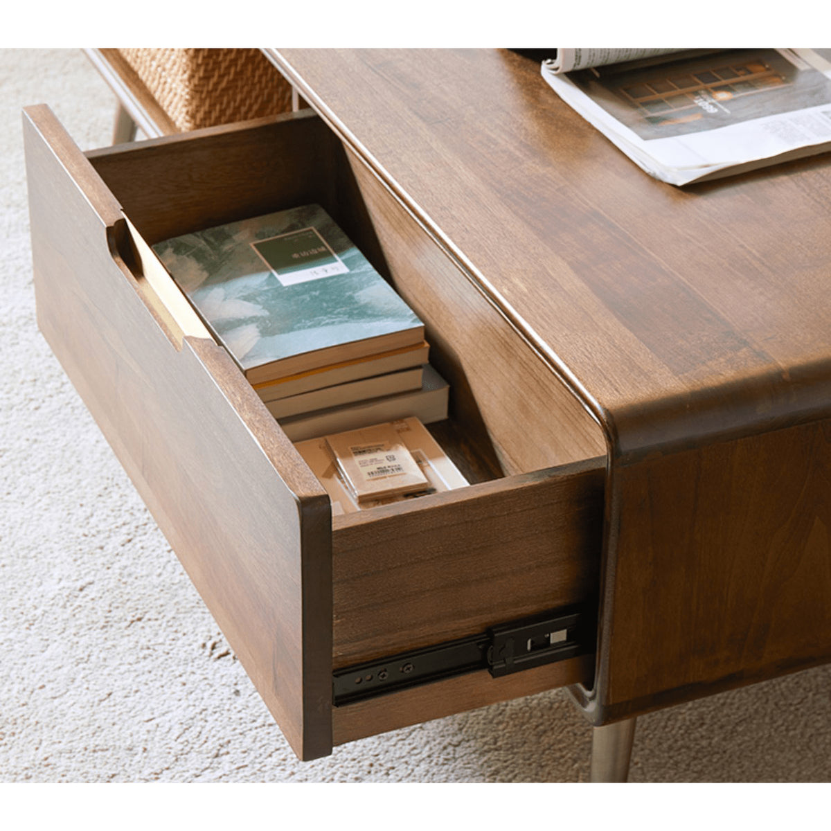 Elegant Brown Tung Wood Tea Table with Metal Accents hym-490