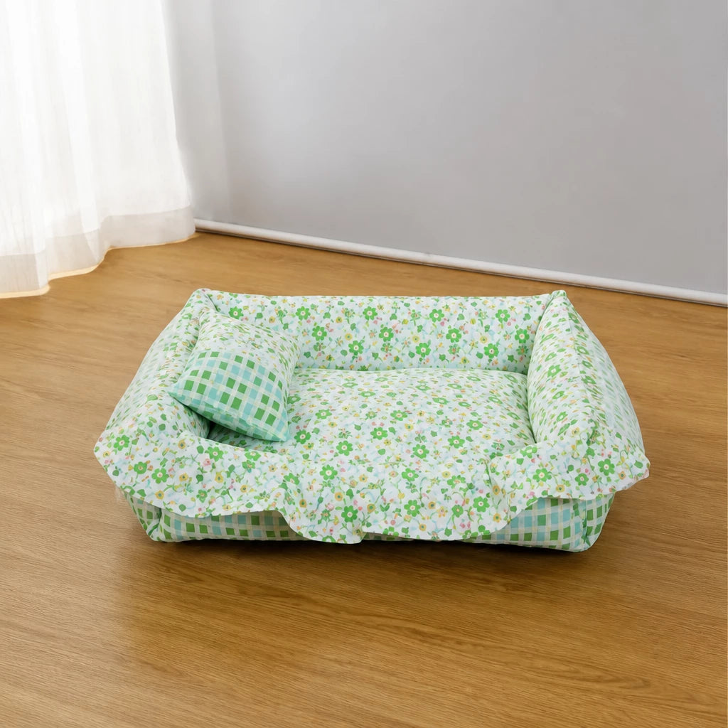 All-Season Pet Bed for Cats and Small to Medium Dogs