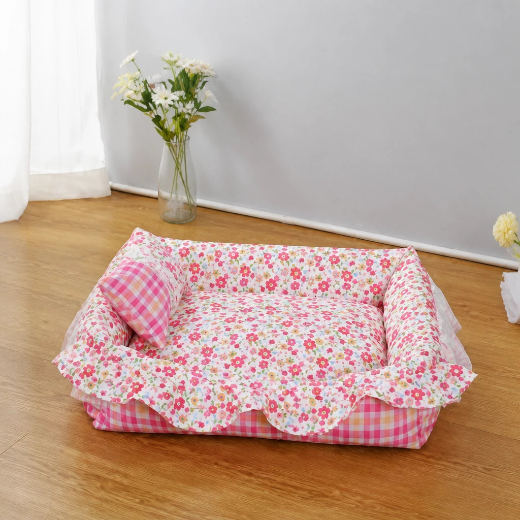 All-Season Pet Bed for Cats and Small to Medium Dogs