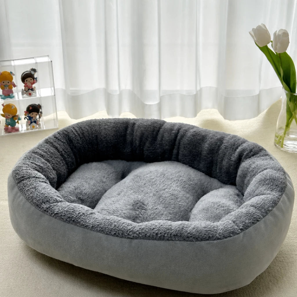 All-Season Oval Pet Bed