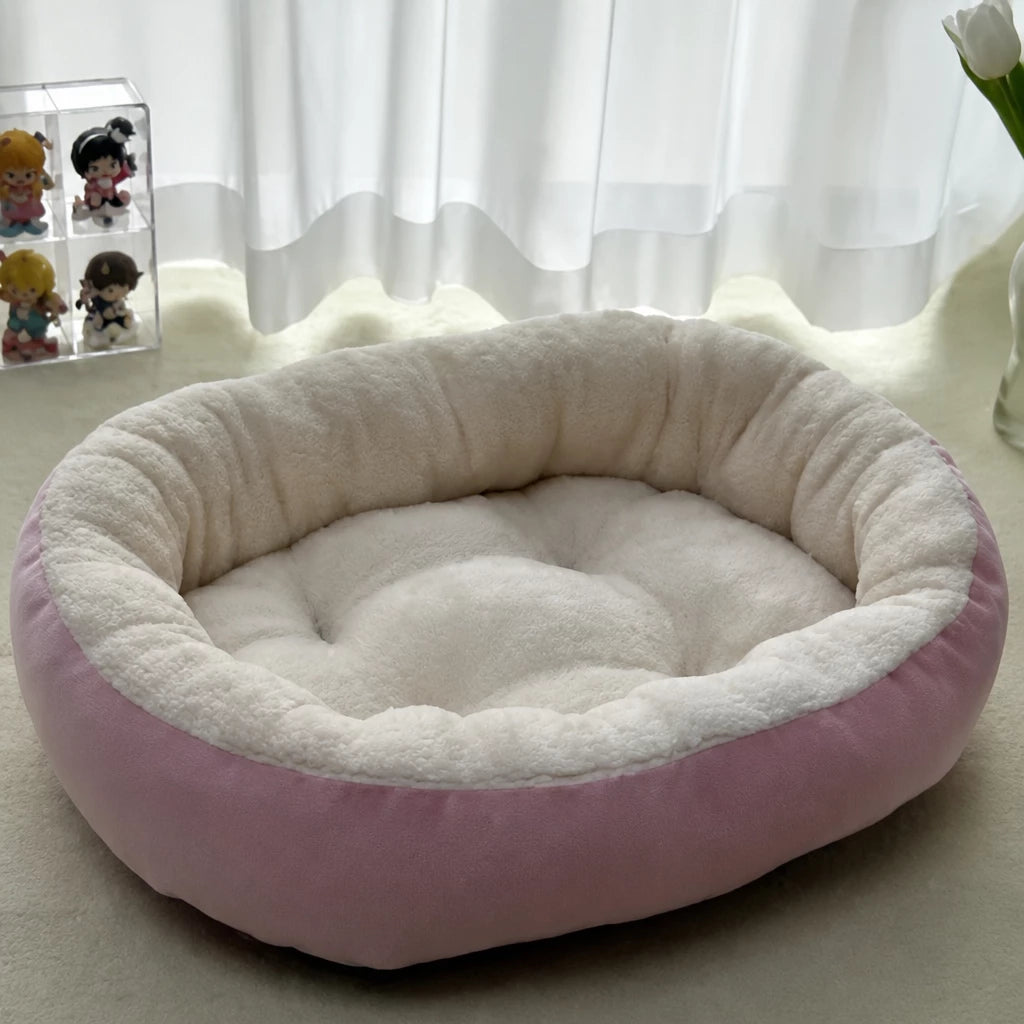 All-Season Oval Pet Bed