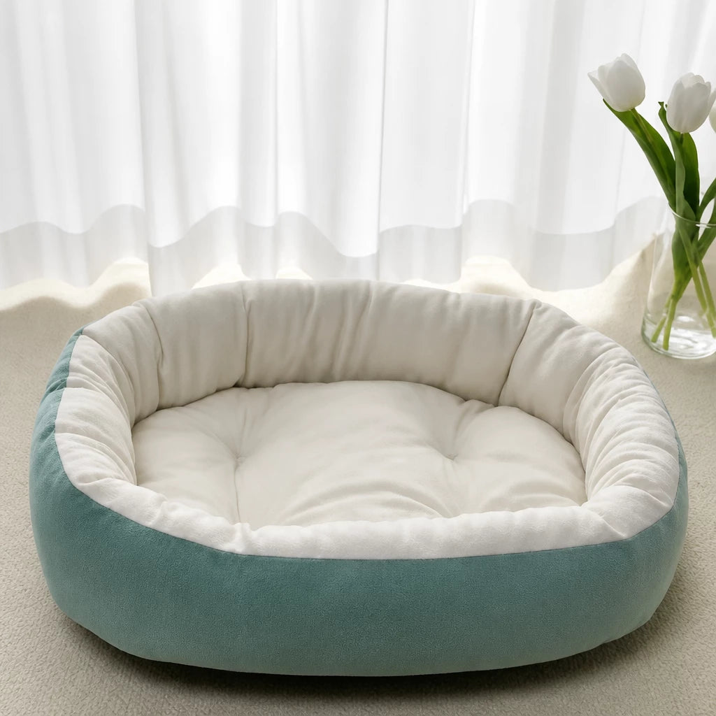 All-Season Oval Pet Bed