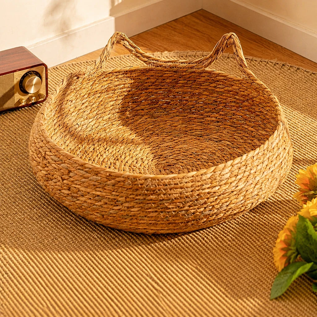 Woven Cat Beds for Cats & Small Dogs