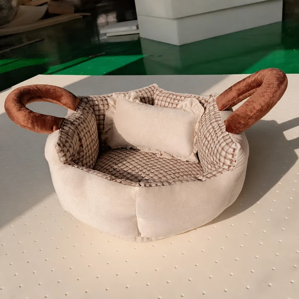 Portable Pet Bed for Cats and Small Dogs