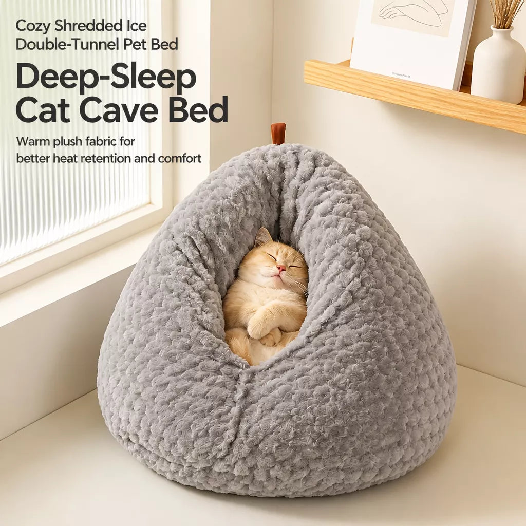 Enclosed Chicken-Shaped Cat Bed