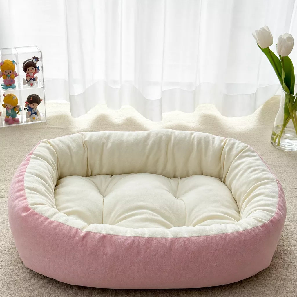 All-Season Oval Pet Bed