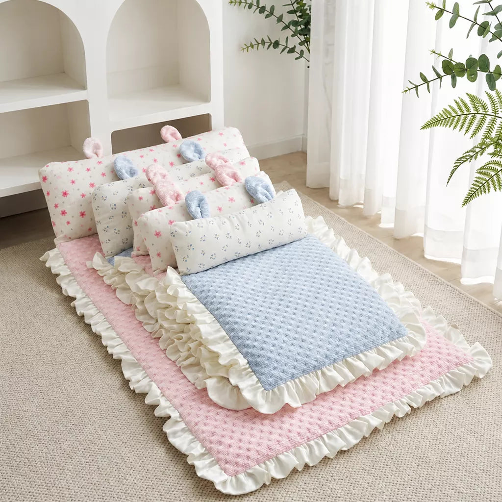 Cotton-Linen Pet Mat with Bunny-Ear Pillow for Cats and Dogs