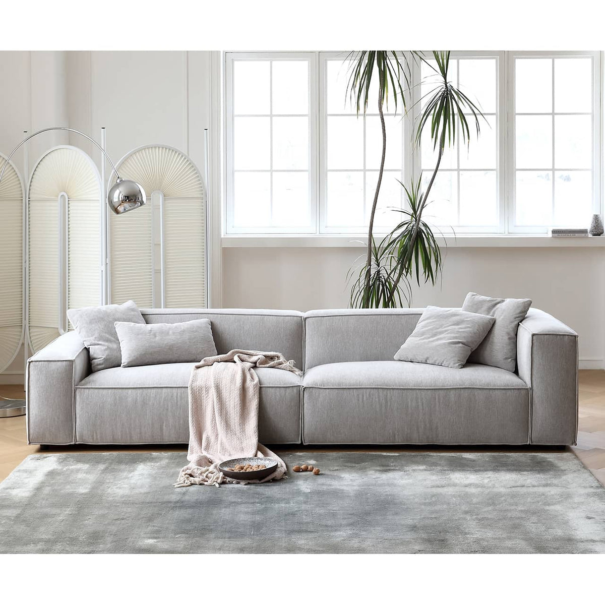 Luxury Off White Scratch-Resistant Sofa with Durable Pine Frame and Plush Down Filling my-358