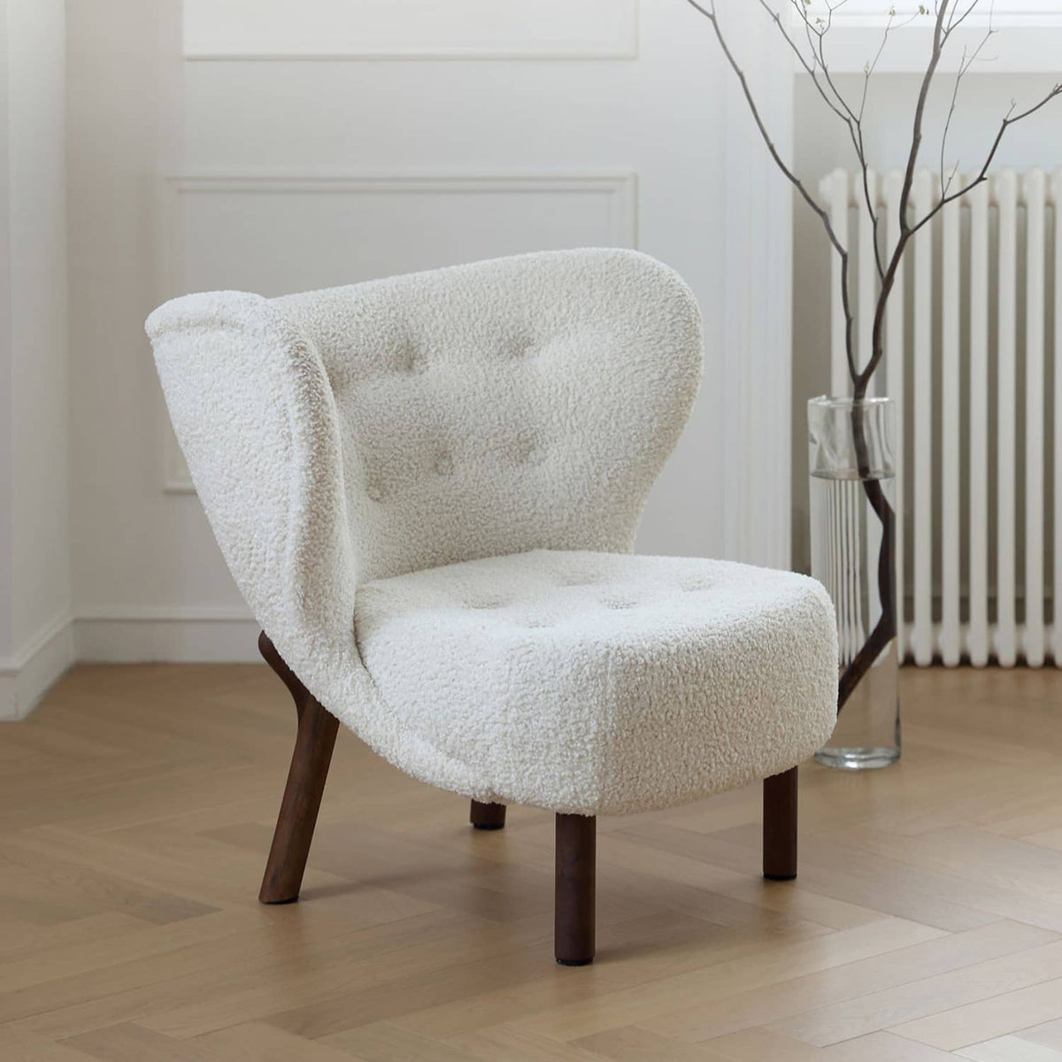 Luxurious White Walnut Wood Chair with Soft Faux Lambswool Upholstery my-361