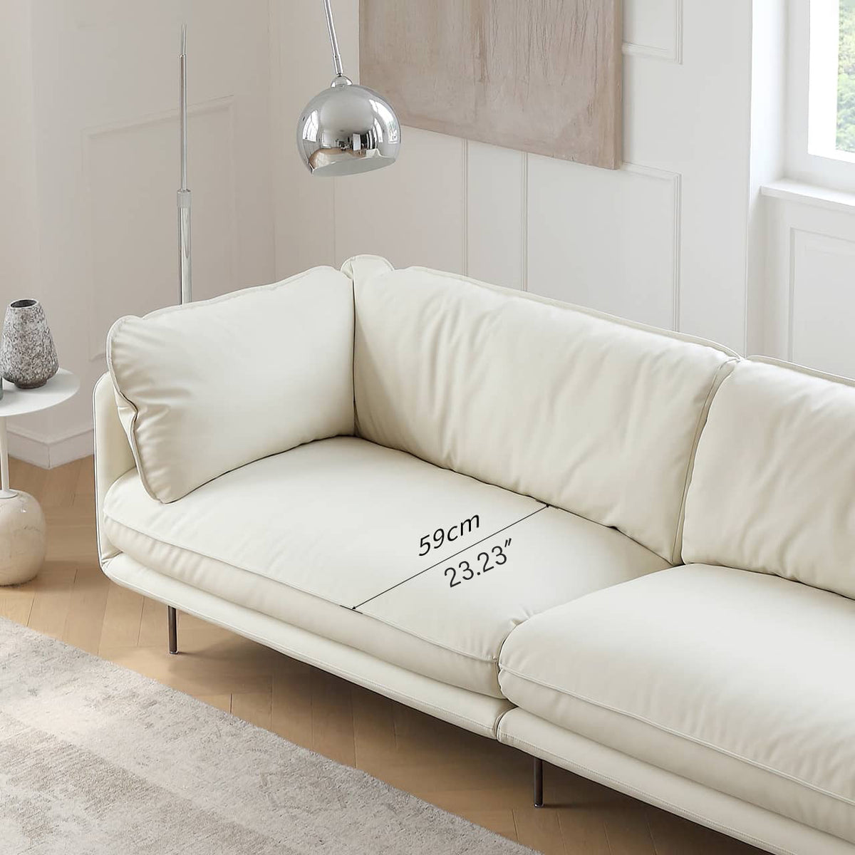 Luxurious Off-White Sofa with Pine Wood Frame and Scratch-Resistant Fabric my-371