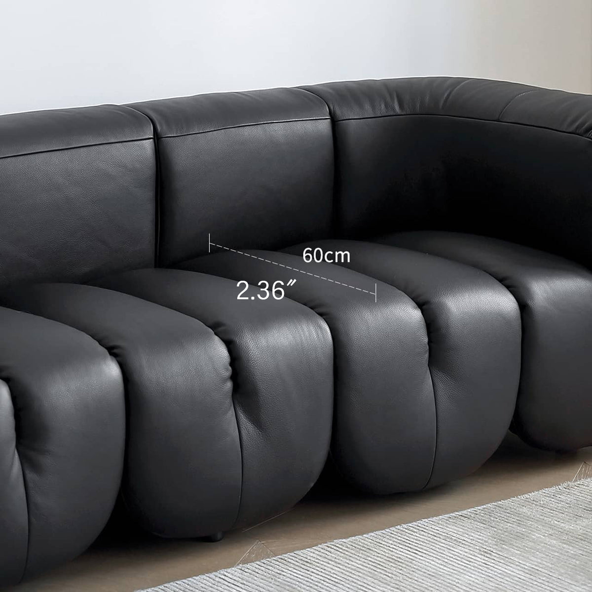 Luxurious Black Pine Leather Sofa with Plush Down Cushions my-373