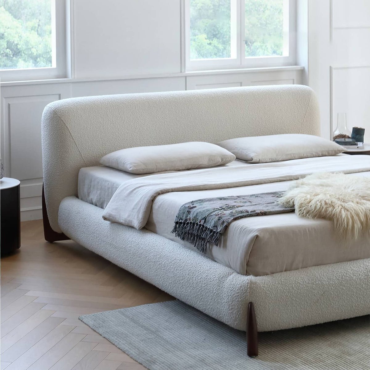 Elegant Bed Frame in White Pine & Ash Wood - Premium Quality and Craftsmanship my-375