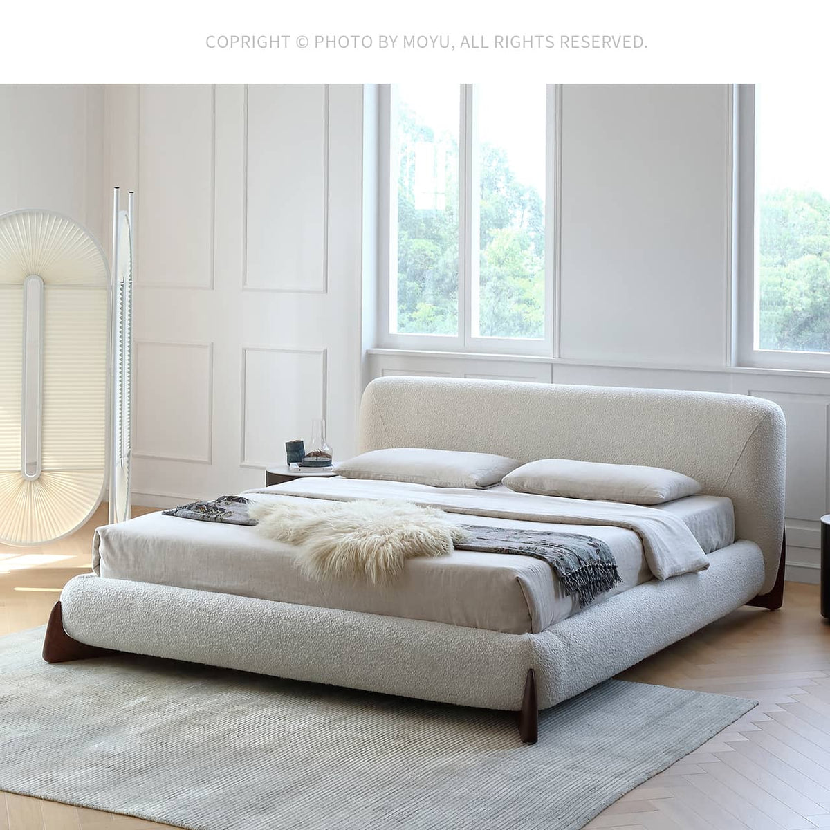 Elegant Bed Frame in White Pine & Ash Wood - Premium Quality and Craftsmanship my-375