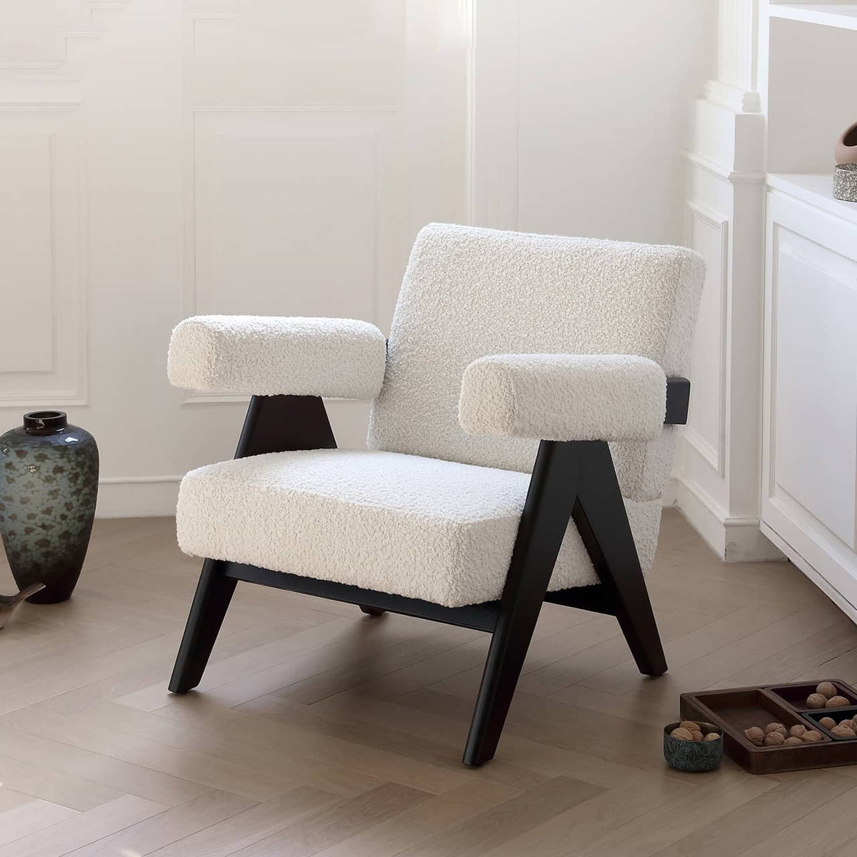 Premium White Ash Wood Chair - Elegant Design & Superior Durability my-384