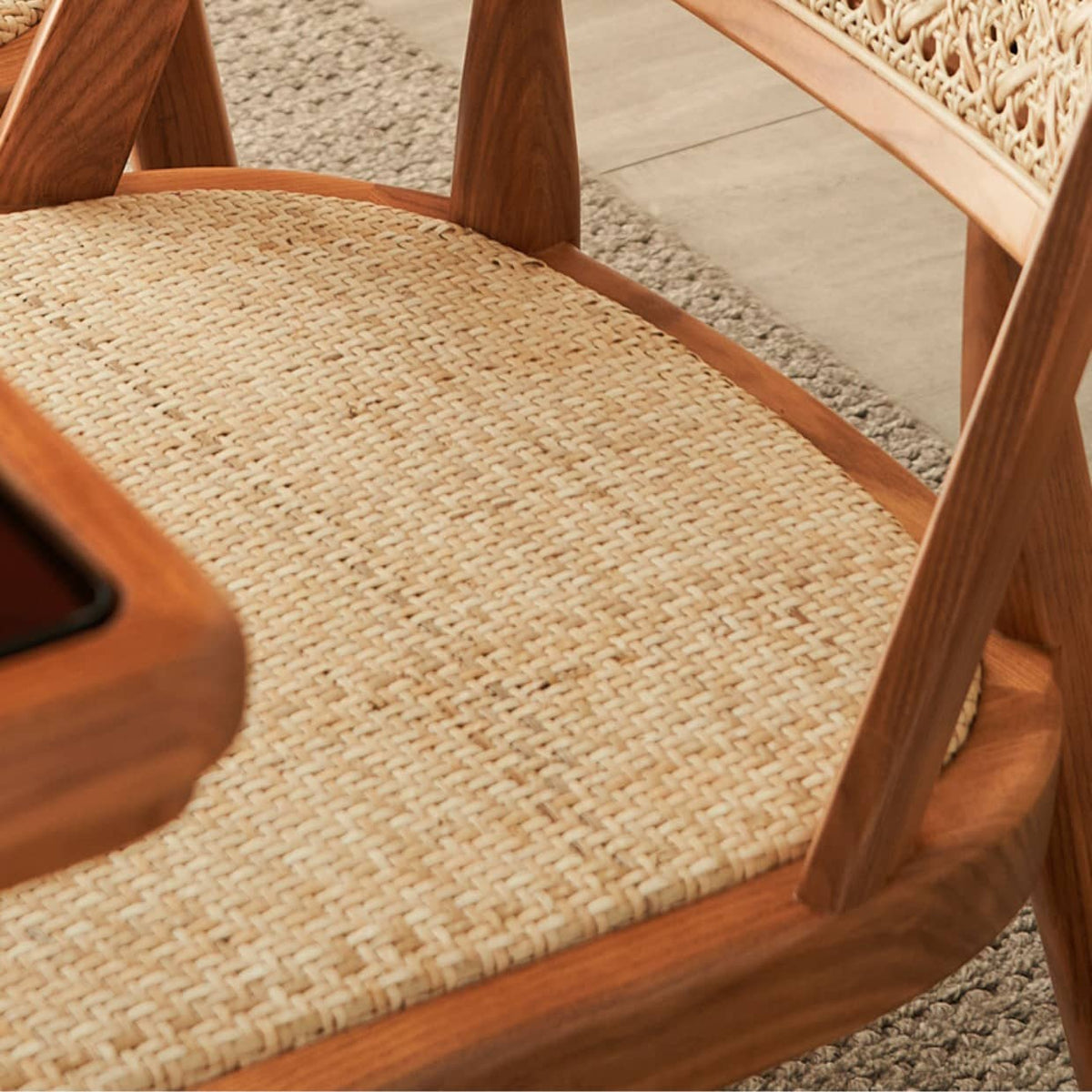 Elegant Natural Wood Rattan Chair - Ash Wood Frame tzm-521