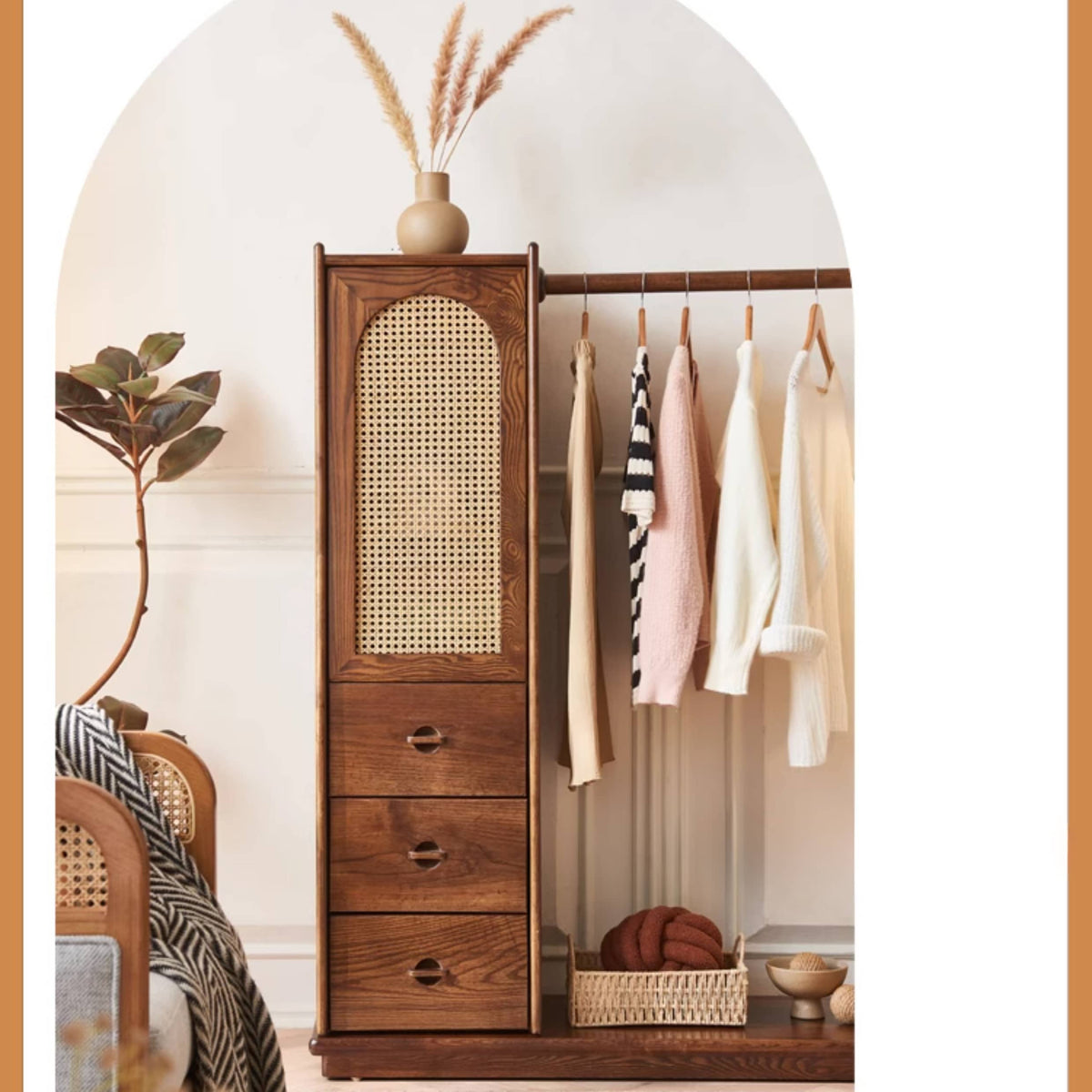 Stylish Brown Rattan Cabinet with Elegant Ash Wood Finish tzm-526