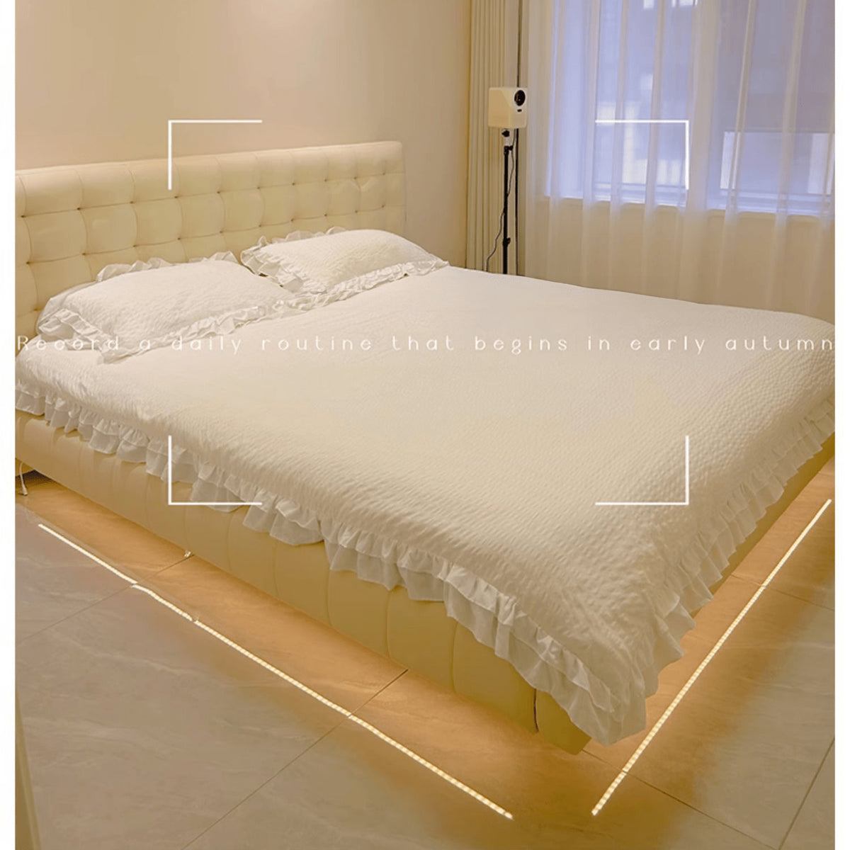 Luxurious Off-White & Black PU Leather Bed with Beech Wood Frame - Modern Elegance for Your Bedroom yw-201