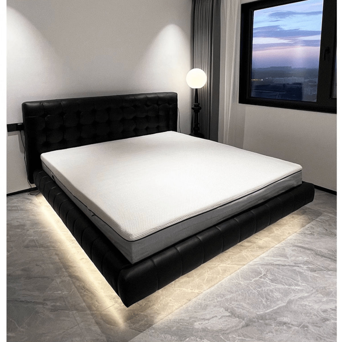 Luxurious Off-White & Black PU Leather Bed with Beech Wood Frame - Modern Elegance for Your Bedroom yw-201