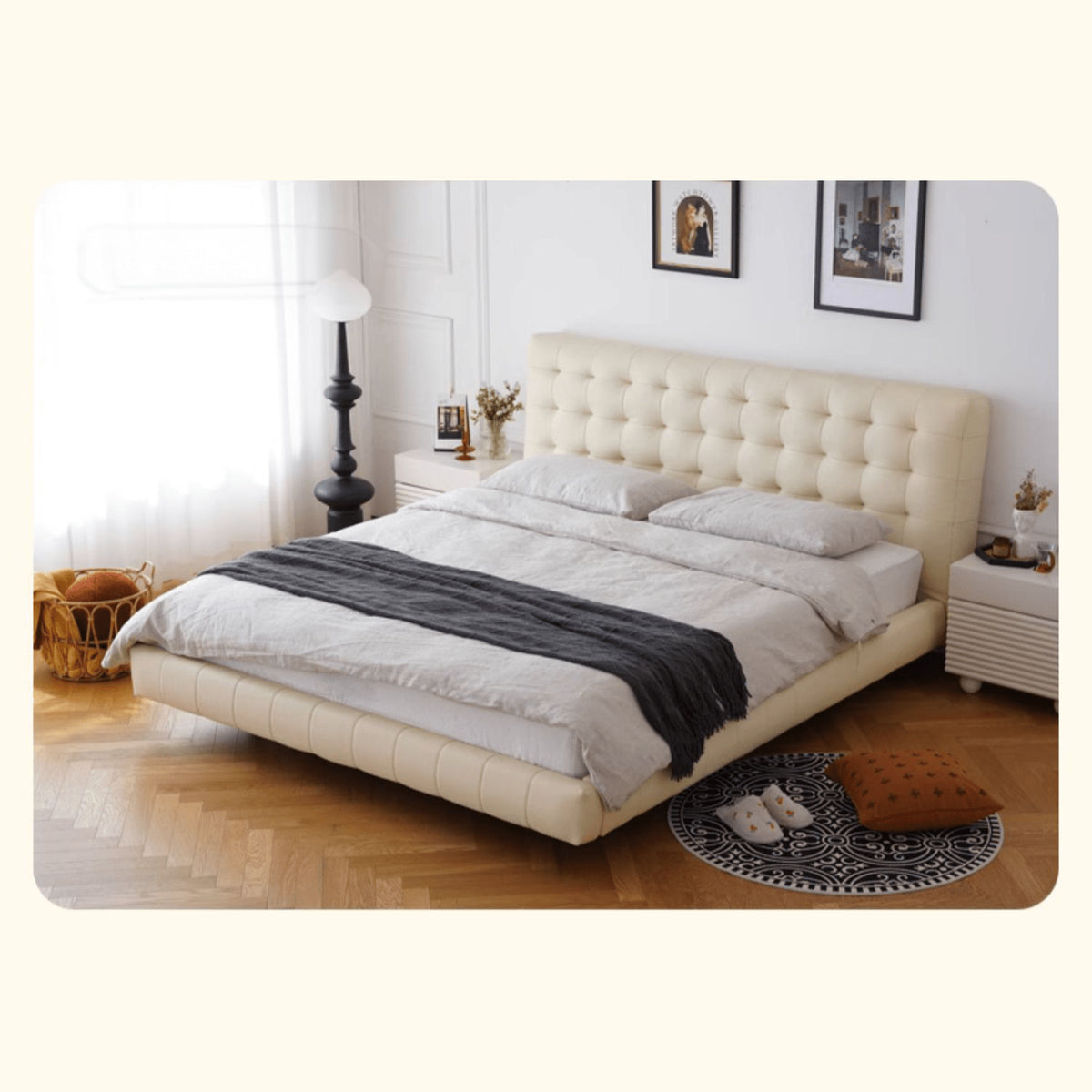 Luxurious Off-White & Black PU Leather Bed with Beech Wood Frame - Modern Elegance for Your Bedroom yw-201