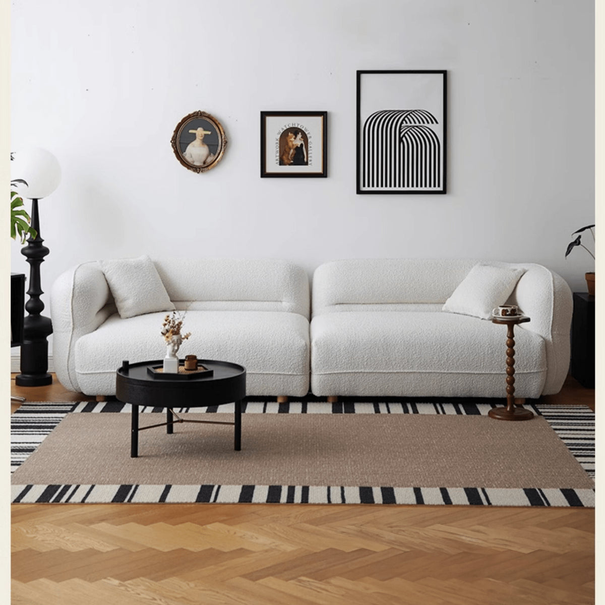 Luxurious White Faux Lambswool Sofa with Pine Wood Frame - Cozy and Elegant yw-219