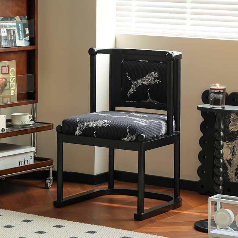 Stylish Black Flannel Chair with Ash Wood Frame: Perfect for Modern Interiors yw-224