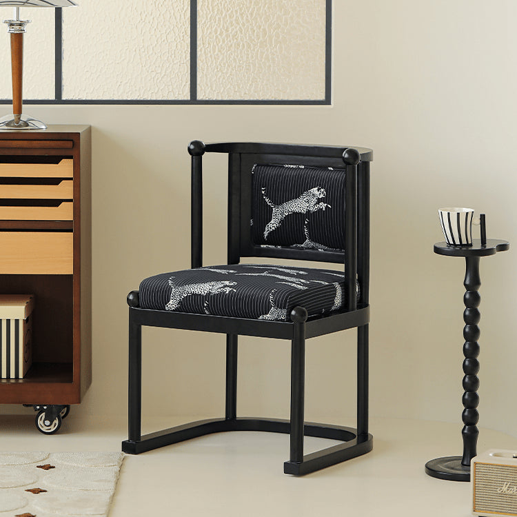 Stylish Black Flannel Chair with Ash Wood Frame: Perfect for Modern Interiors yw-224