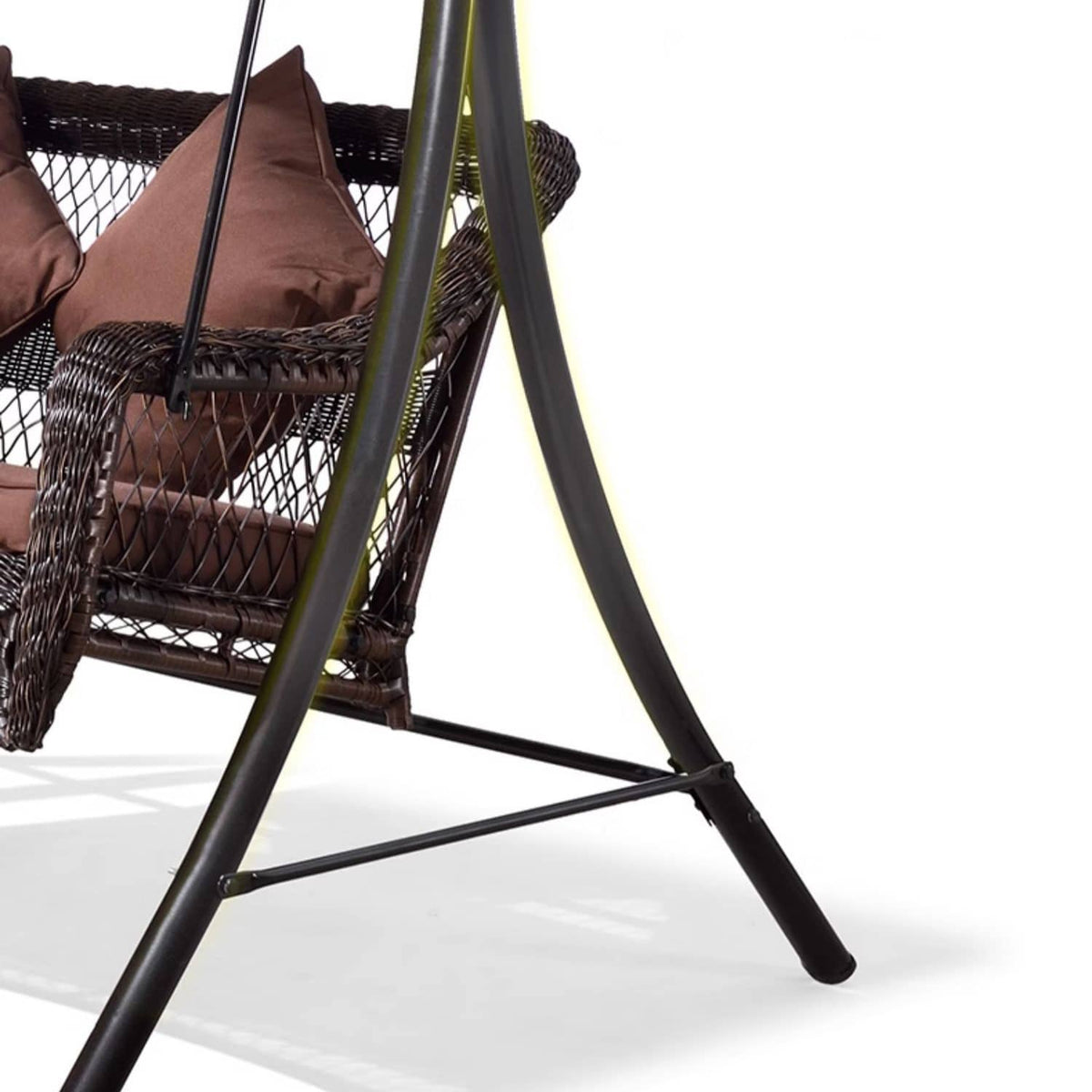 Stylish Outdoor Swing Chair in Brown PE Rattan with Sturdy Galvanized Steel Frame zy-154